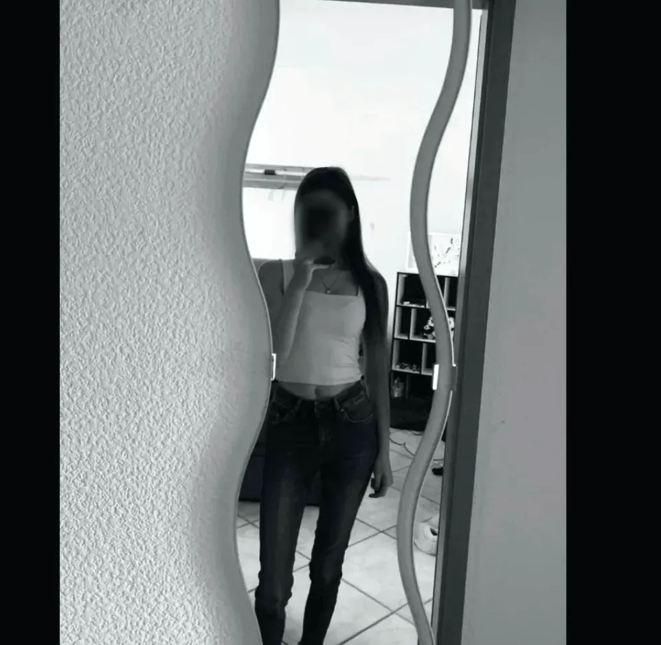 Willemijn, 25